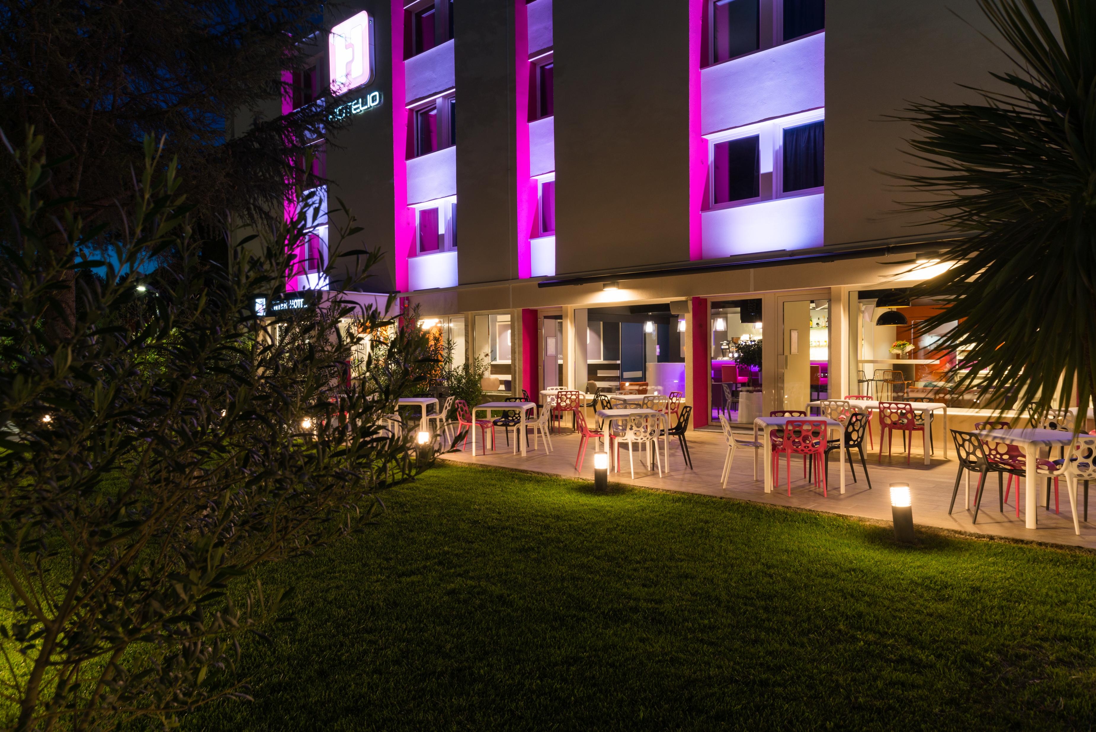 Best Western Hotelio Montpellier Sud Exterior photo
